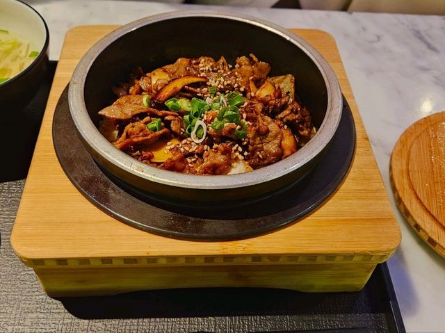 I had this nice rice set at Seolleung