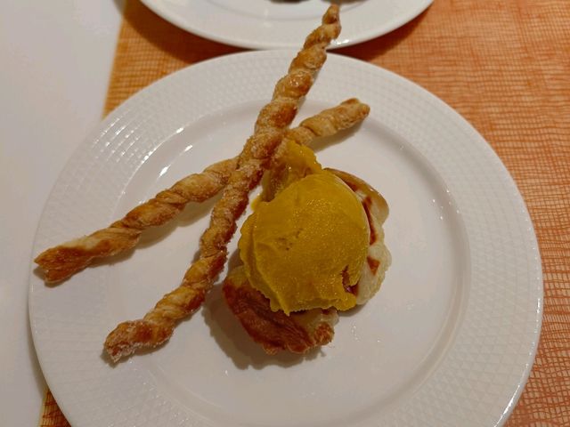 台北美福大飯店，彩匯午餐