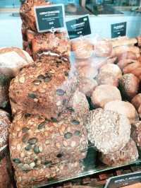オランダ🇳🇱で人気のパン屋さん🥖 BBrood(ビー・ブロード)でNDSMでの朝食をアレンジする