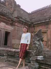 ทับหลังนารายณ์บรรทมสินธุ์ หินทรายล้ำค่าแห่งพนมรุ่ง