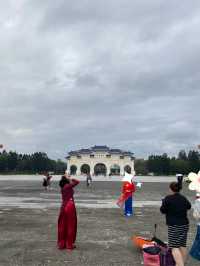 Chiang Kai-shek Memorial Hall กับชานมเจ้าแรก🧋