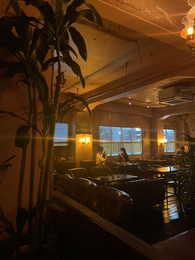 【渋谷】ノスタルジックなカフェ🪔 サロナード カフェ ダブ☕️