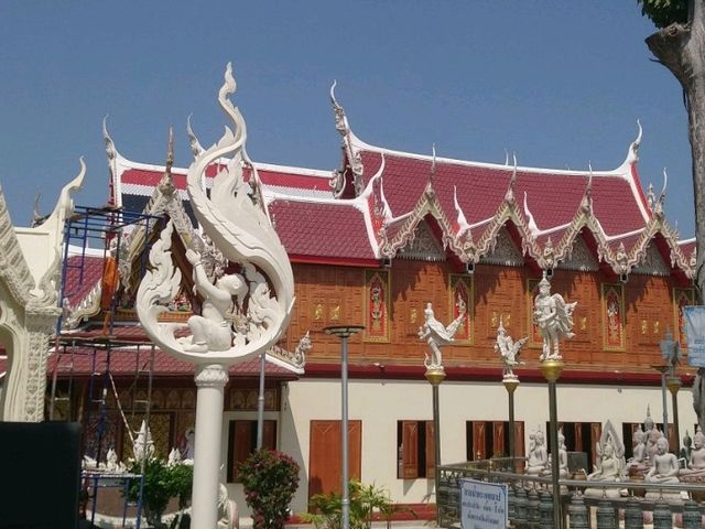 เที่ยว..วัดข่อย เพชรบุรี