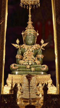 🏯 "วัดพระแก้ว: มหาสถานแห่งศรัทธาและศิลปะไทย"
