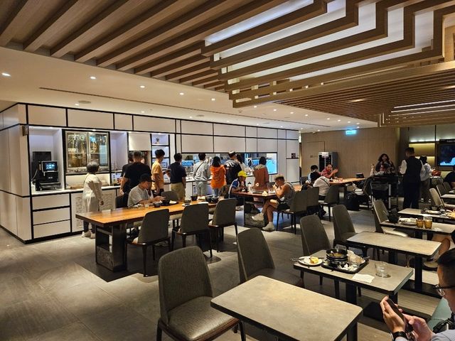桃園機場第一航廈 Plaza Premium Lounge 探訪體驗:出發前的靜心之所 桃園機場第一航廈 Plaza Premium Lounge 探訪體驗:出發前的靜心之所