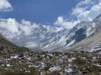 To explore the Himalayas while challenging myself👫⛰️😍🏔️😎🌲