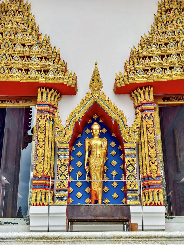 สงบใจท่ามกลางความงามแห่งศิลปะไทย ✨🙏