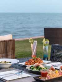 Baan Dum Oceanfront Seafood