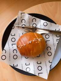 ✨ คาเฟ่มินิมอลสุดฮิต “Jol.co”