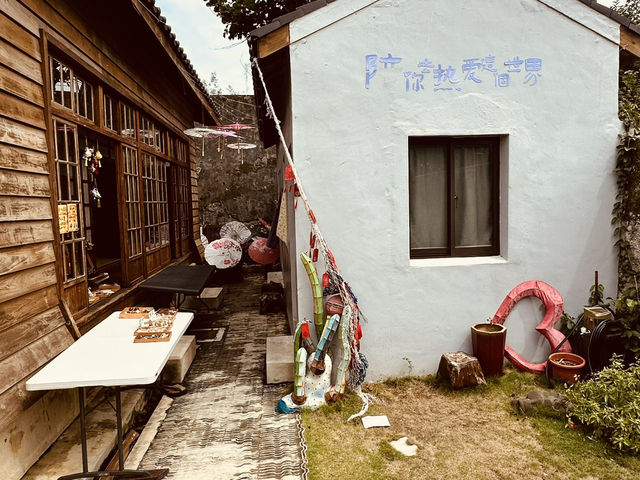 「老屋不只是建築，而是歷史留下的心跳。」