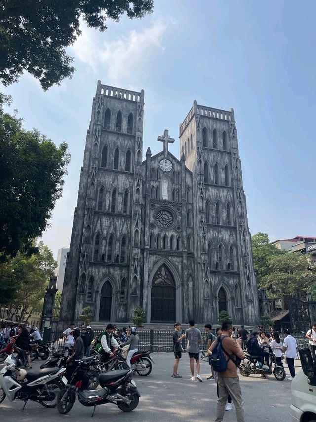 Hanoi is LOVE 🫶 Hanoi is LOVE 🫶