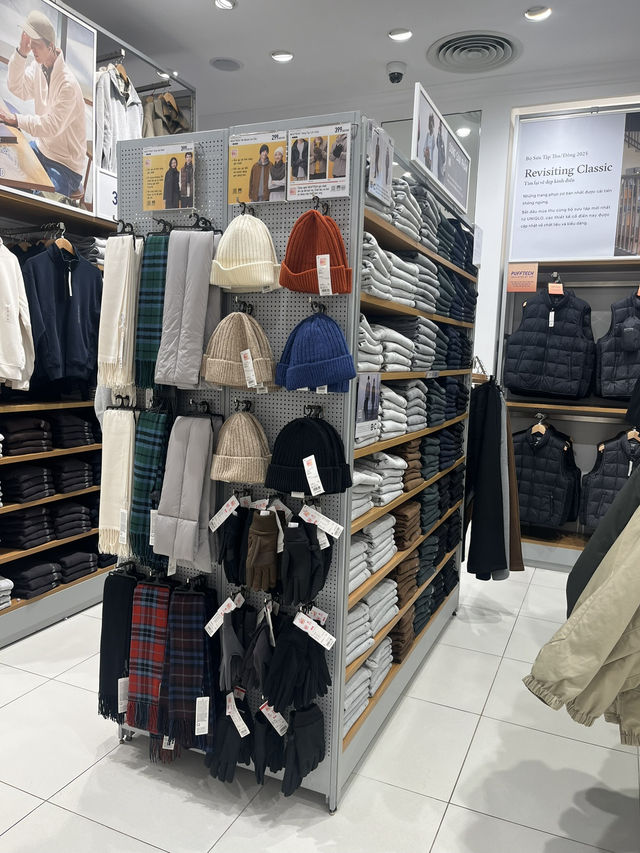 🧺 UNIQLO Hoan Kiem (Hanoi)