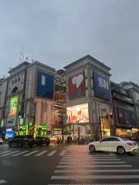 Couples’ Chill Weekend in Shanghai: Iconic Sights, Cloudy Vibes & Hidden Eats ☁️🏙️