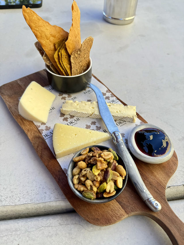 薰衣草與葡萄酒的浪漫邂逅 薰衣草與葡萄酒的浪漫邂逅