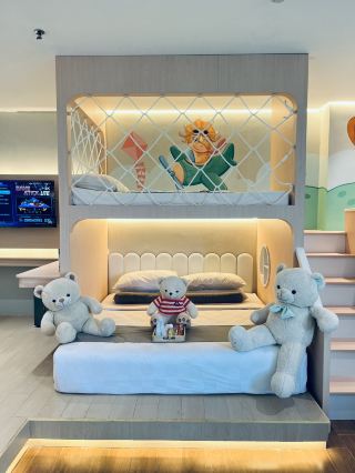 A KID-FRIENDLY HOTEL IN JEMBER WITH A MINI ZOO! .