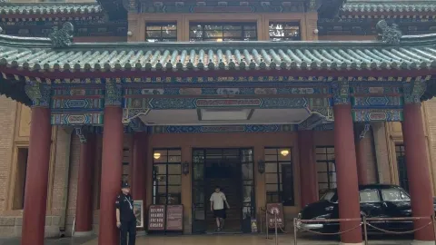 "Visions of Elegant Republic-Era Living at Meiling Palace." — traveler post in China
