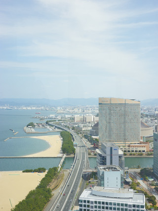 [Wondering where to go in Fukuoka? This is it!] Enjoy a 360° panorama at Fukuoka Tower.