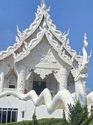 Exploring Wat Huay Pla Kang, Chiang Rai