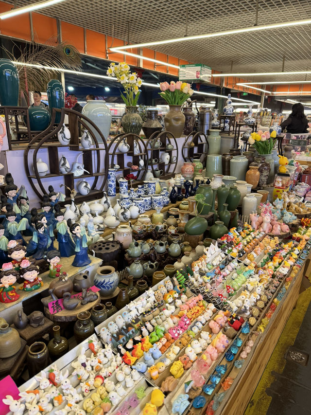 The biggest of flowers market in asia