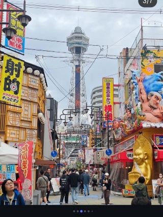 The Ultimate Osaka Food Guide: From Fresh Sea Urchin at Kizu Market to HARBS' Fruit Mille Crepes! Every Bite is Pure Bliss.