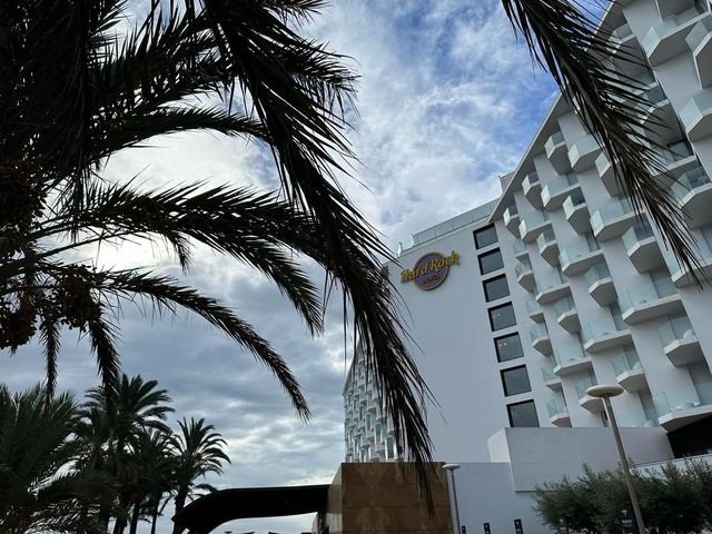 Hard Rock Hotel Ibiza 🌴🏖️