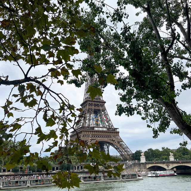Paris is the love capital ❤️🇫🇷