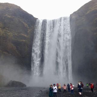 Stunning Skogafoss