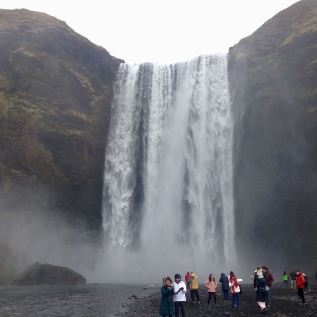 Stunning Skogafoss
