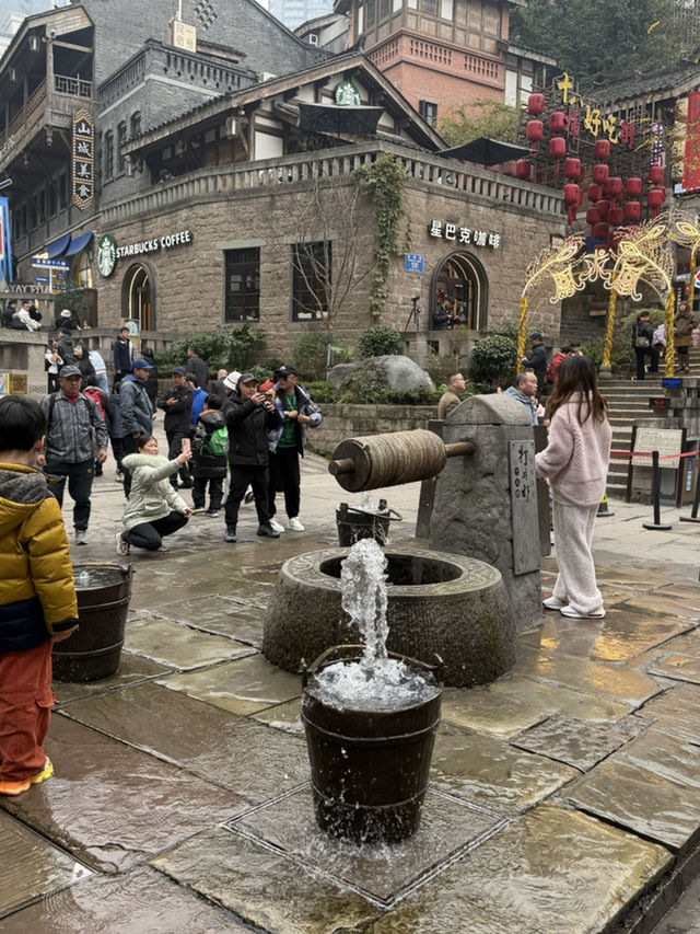 Exploring Shibati – Chongqing’s Old Street Frozen in Time