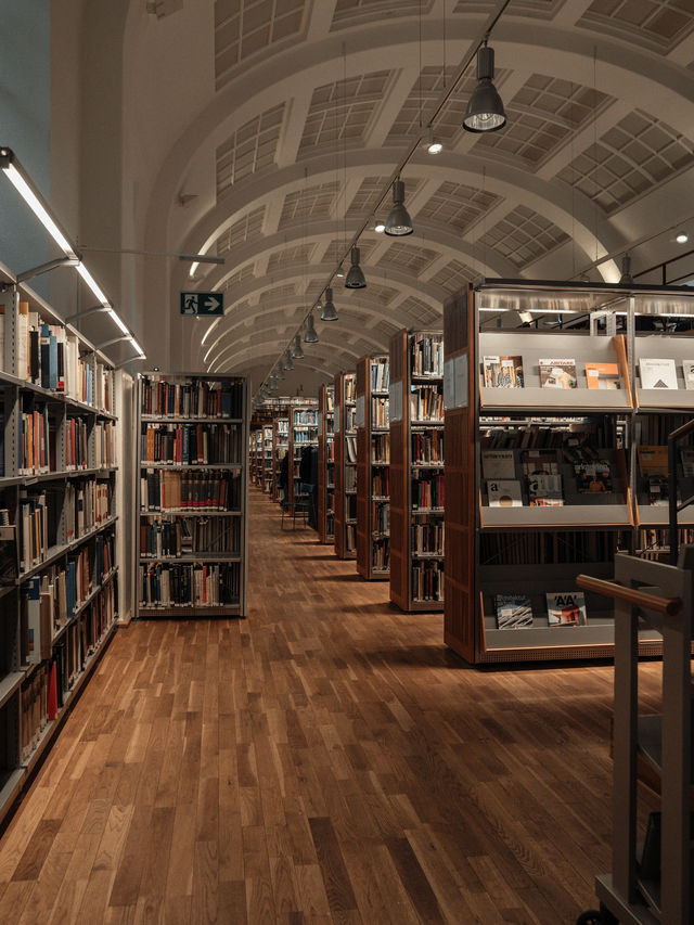 The Heart of Knowledge in Manchester 📖