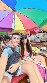 Damnoen Saduak Floating Market: A Classic Thai Day Trip 🚤🥭