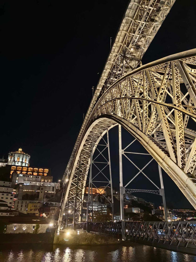 ☀️🇵🇹 Why Porto Is the Best Budget Summer Getaway in Europe