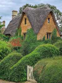 🏡 Cotswold Cottage: A Timeless Escape into English Country Charm 🌸