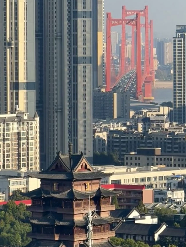 Wuhan Wonders: A Day of Culture, River Views, and Street Food
