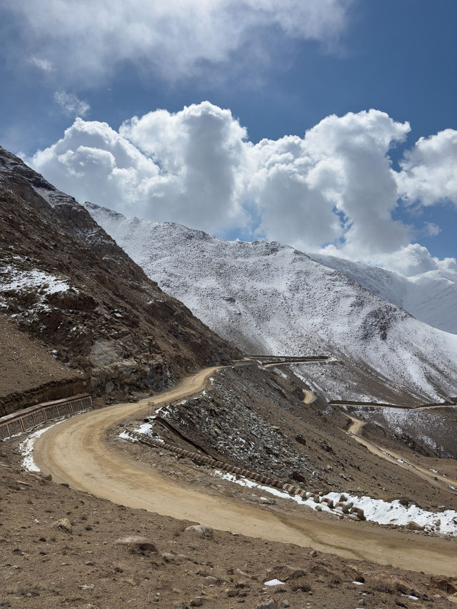 Second highest moto pass in the world!