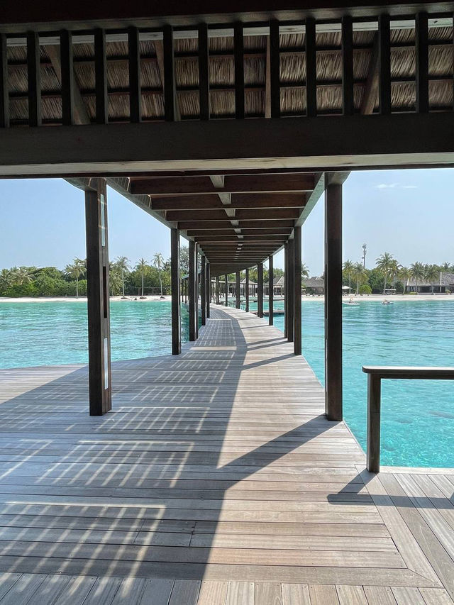 Hurawalhi Island Resort (Adults Only 15+)(Ex. Hurawalhi Resort Maldives)