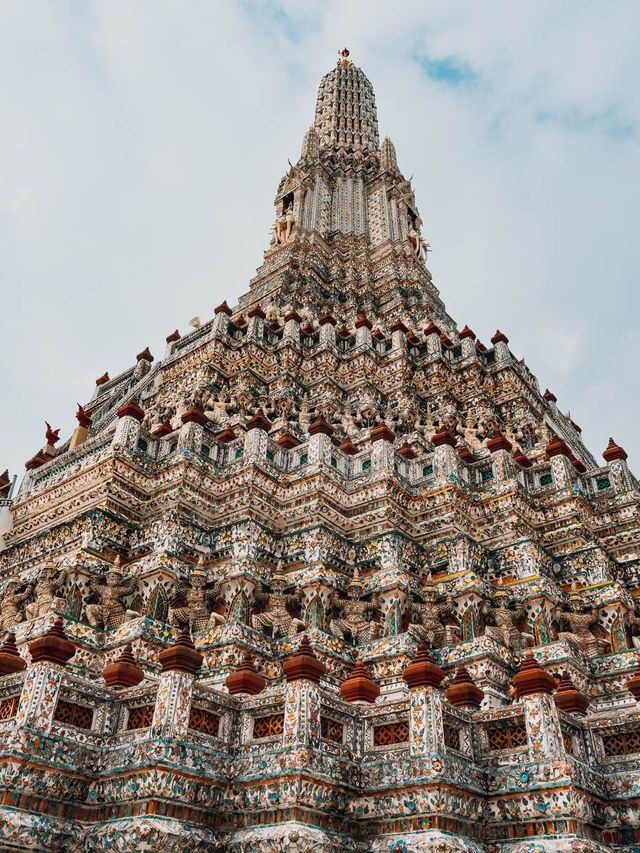 Wat Arun, Temple of Dawn in Bangkok ✨