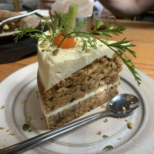 Best carrot cake in Wuhan 🥕🥕🥕