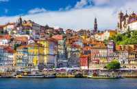 Top 15 most beautiful cities abroad, with cultural and historical heritage.