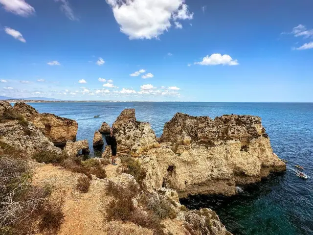 Awe-Inspiring Views on Clifftop Trails in Lagos, Portugal 🌊📷