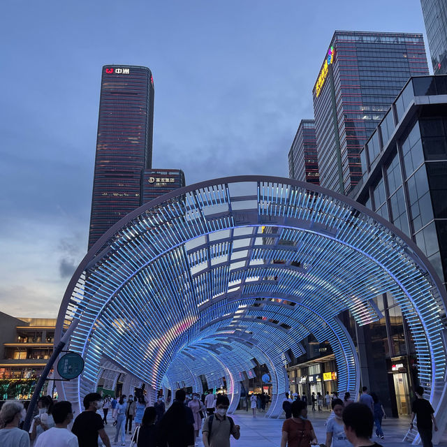 A mall for night and day in Shenzhen 