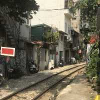 Crazy & Fun Hanoi! Watch Out for Trains!!!