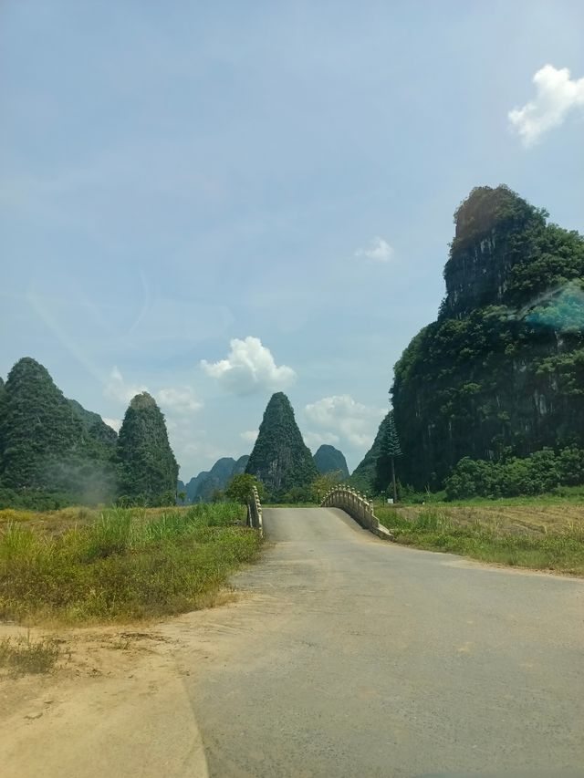 贺州玉石林