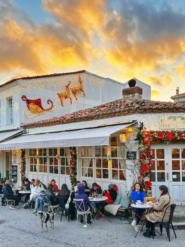 Come to Izmir by the Aegean Sea~ Of course, you can't miss the Greek style Alacati town!