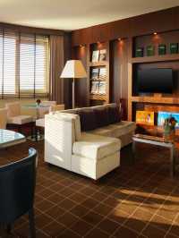 🌟 Poznan's Perfect Stay: Sheraton Shines! 🌟