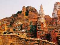 Wat Mahathat: Miraculous Ruins