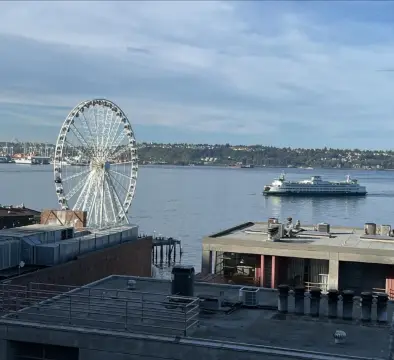 Pike Place Market: A Day of Colorful Exploration