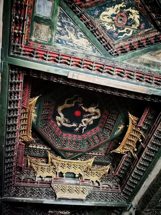 金代藝術瑰寶～應縣淨土寺九星天宮藻井
