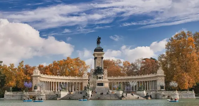 Must-Visit Attractions in Madrid!