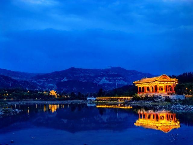 太原旅遊免費又好玩嘅地方-西山疊翠園，美景如畫。